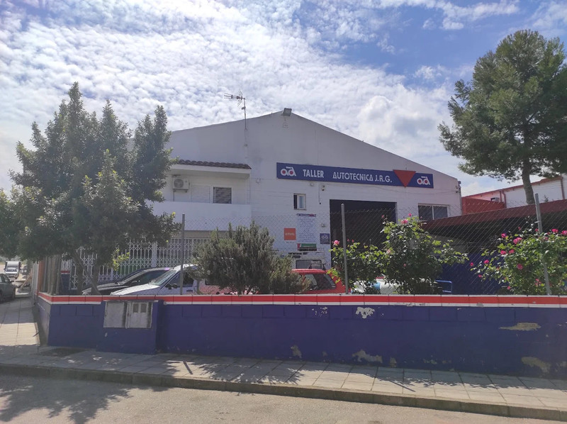 AUTOTÉCNICA J.R.G. SLU 0